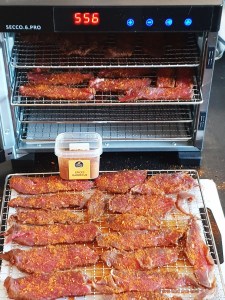 Boeuf jerky avec déshydrateur Secco 6 Pro