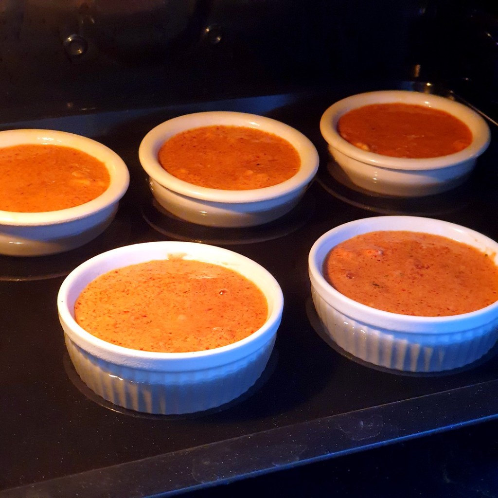 Cuisson au four au bain-marie des gâteaux de foies