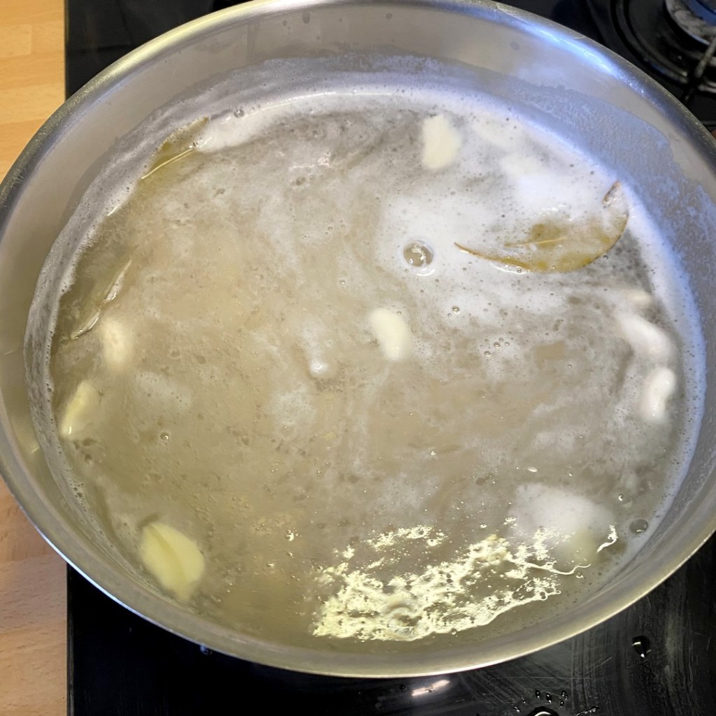 Haricots blancs en cuisson