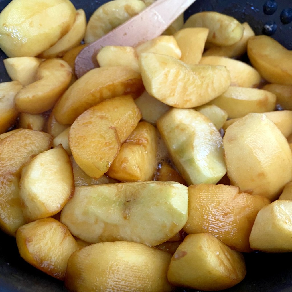 tarte tatin - caramélisation des pommes