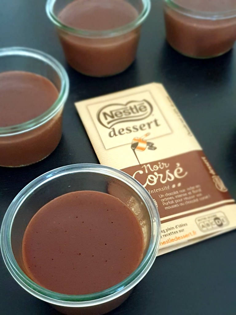 pots de crème au chocolat noir corsé nestlé