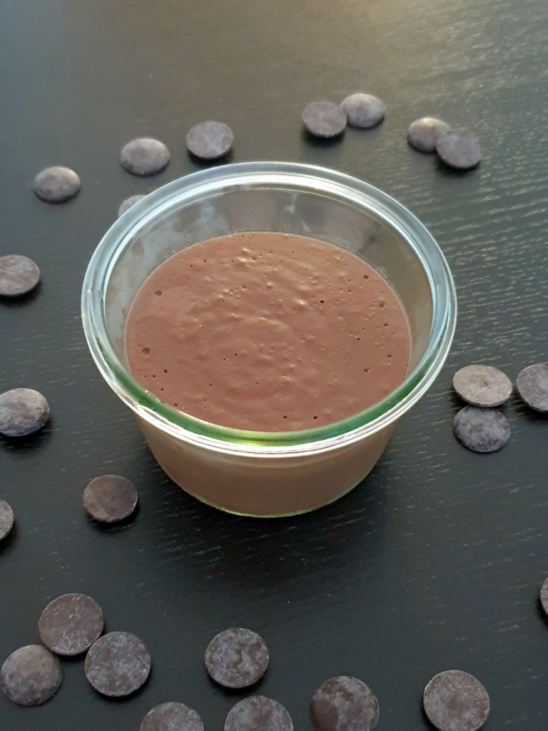 pots de crème au chocolat noir sans oeuf