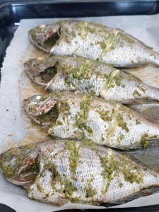 Marinade à la gabonaise des dorades au four