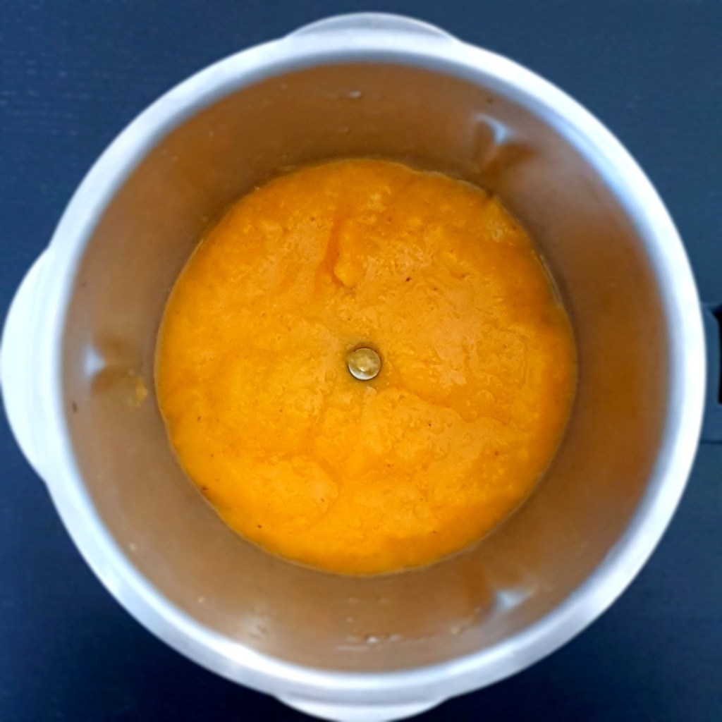 Purée de kakis crus