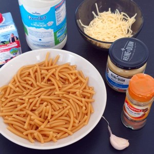 Ingrédients pour le gratin de macaroni à la lyonnaise
