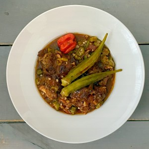 Queue de bœuf sauce gombo