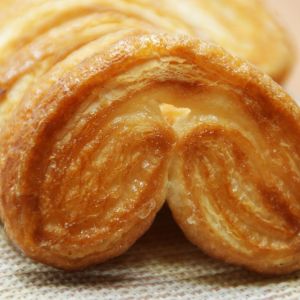pâte feuilletée pour faire des palmiers