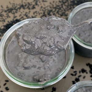 Dégustation du riz au lait noir