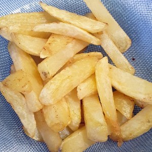 Frites en 3 cuissons, deuxième cuisson à la graisse de canard